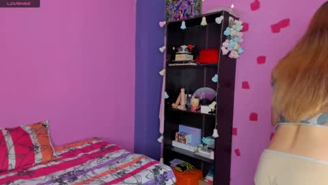 Kitty Zen online show from January 2025 02:14:01 AM