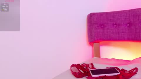 Kitty Hill online show from December 2025 05:13:01 AM