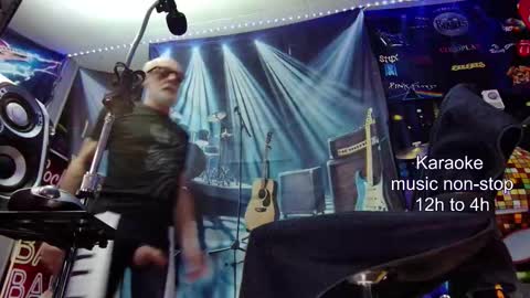 kiveuxmakeu online show from November 2025 05:04:02 PM