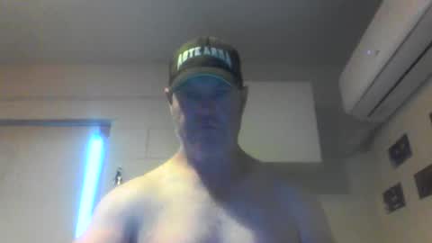 kiwiguy19773 online show from January 2025 06:49:02 AM
