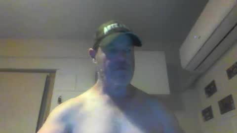 kiwiguy19773 online show from January 2025 08:51:01 AM