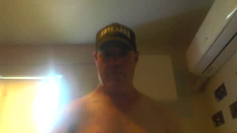 kiwiguy19773 online show from February 2025 12:36:02 AM