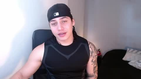 kiyo__ online show from April 2026 08:43:02 PM