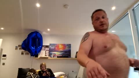 kjgib989 online show from March 2025 08:13:01 AM