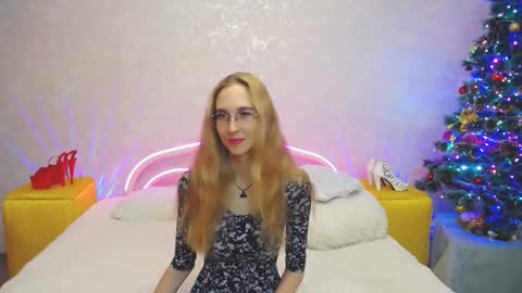 Klary online show from December 2024 11:18:01 AM