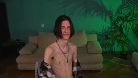 Klaude Jam online show from April 2026 09:39:33 PM