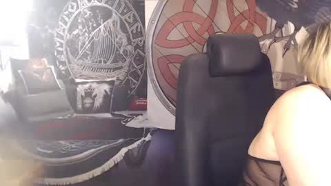 Michelle online show from February 2025 10:52:01 AM