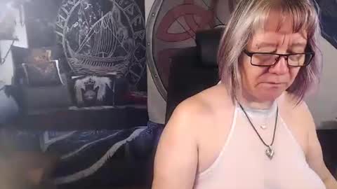 Michelle online show from October 2025 07:08:02 AM