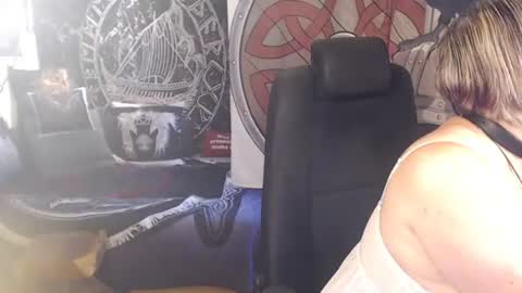 Snapshot of kleiner_teufel chatting on July 2026 05:42:02 AM Michelle online show from July 2026 05:42:02 AM