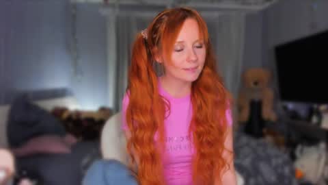 Snapshot of klementinagirl chatting on April 2026 08:36:02 PM Klementinafanslyklementina6661 online show from April 2026 08:36:02 PM