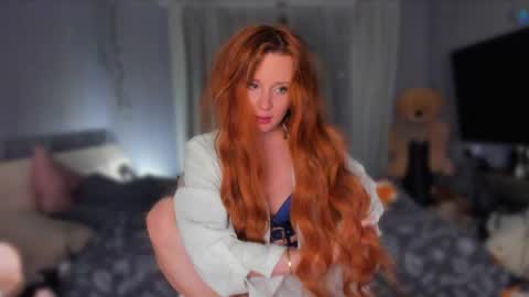 Snapshot of klementinagirl chatting on April 2026 08:53:02 PM Klementinafanslyklementina6661 online show from April 2026 08:53:02 PM