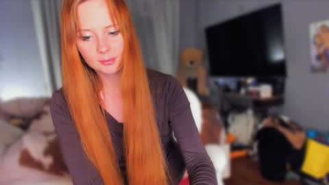 Snapshot of klementinagirl chatting on April 2026 08:39:02 PM Klementinafanslyklementina6661 online show from April 2026 08:39:02 PM
