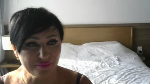 kleo901854860422 online show from June 2026 09:44:02 AM