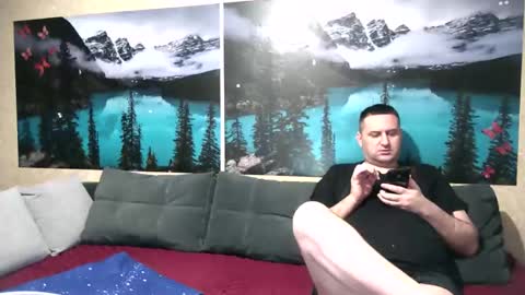 Kleosnow online show from October 2025 09:46:02 AM