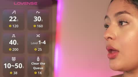   online show from November 2025 08:09:01 PM