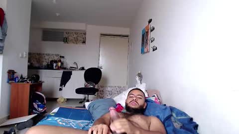 kleyton online show from November 2025 04:18:02 PM