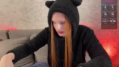 Snapshot of klin_miller chatting on February 2025 05:18:02 PM Klin online show from February 2025 05:18:02 PM