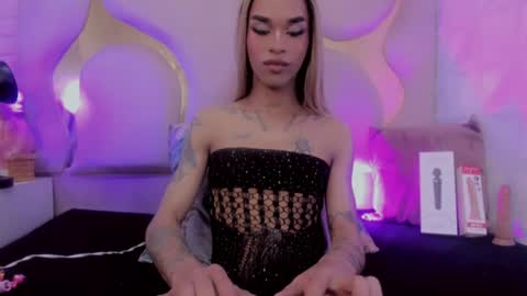 Snapshot of kloe_hh chatting on July 2026 02:15:01 PM Kloe online show from July 2026 02:15:01 PM