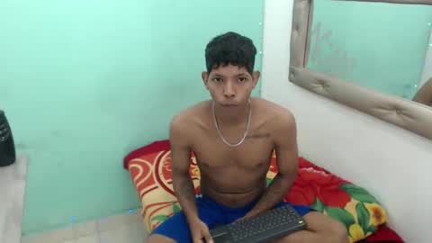 Snapshot of kloe_matias chatting on October 2025 02:01:02 AM kloe matias online show from October 2025 02:01:02 AM