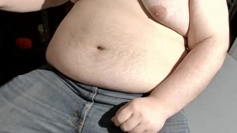 Snapshot of knezzy92 chatting on May 2026 07:00:02 PM Knezzy online show from May 2026 07:00:02 PM
