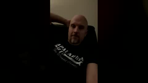 knotdaddy1983 online show from April 2026 12:36:02 PM