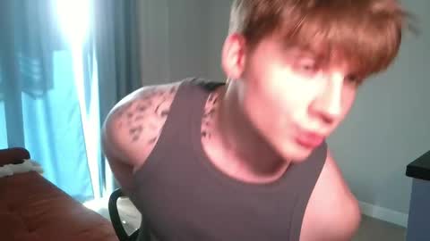 Snapshot of knotsiemens chatting on May 2026 05:15:01 AM Adam online show from May 2026 05:15:01 AM