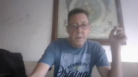 Snapshot of kobolt67 chatting on April 2026 05:21:01 PM kobolt67 online show from April 2026 05:21:01 PM