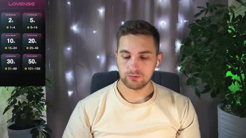 Snapshot of kochka25 chatting on February 2025 08:24:02 AM Sweet boy online show from February 2025 08:24:02 AM