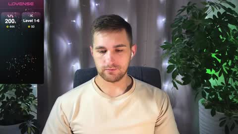 Snapshot of kochka25 chatting on February 2025 06:46:02 AM Sweet boy online show from February 2025 06:46:02 AM