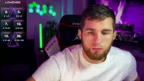 Snapshot of kochka25 chatting on November 2025 12:15:02 PM Sweet boy online show from November 2025 12:15:02 PM