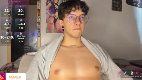 Snapshot of koddy_0 chatting on April 2026 07:03:02 PM Koddy Independent model online show from April 2026 07:03:02 PM
