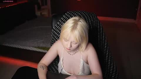 Kofi online show from April 2026 09:30:02 PM