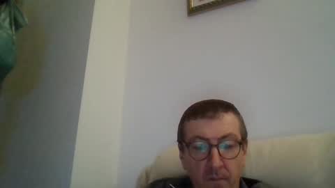 Snapshot of kolesie7 chatting on October 2025 06:31:01 PM JUAN CARLOS online show from October 2025 06:31:01 PM