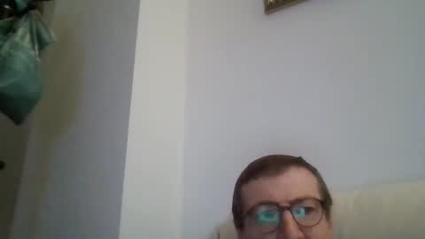 Snapshot of kolesie7 chatting on October 2025 08:42:01 PM JUAN CARLOS online show from October 2025 08:42:01 PM