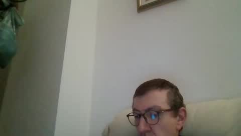 Snapshot of kolesie7 chatting on October 2025 06:19:02 PM JUAN CARLOS online show from October 2025 06:19:02 PM
