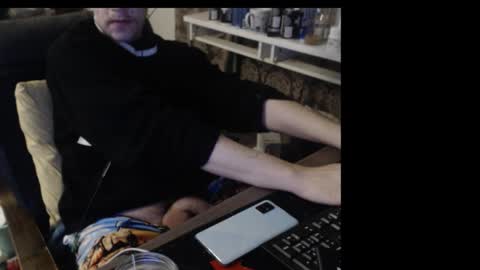 Snapshot of kompura chatting on December 2025 06:53:02 AM Kompura online show from December 2025 06:53:02 AM