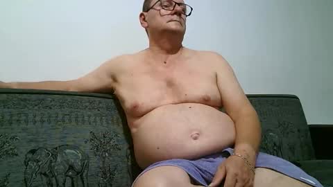 Snapshot of komputer123456789 chatting on October 2025 09:46:02 PM Bogdan online show from October 2025 09:46:02 PM