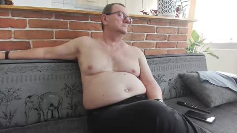 Snapshot of komputer123456789 chatting on March 2026 11:50:02 AM Bogdan online show from March 2026 11:50:02 AM