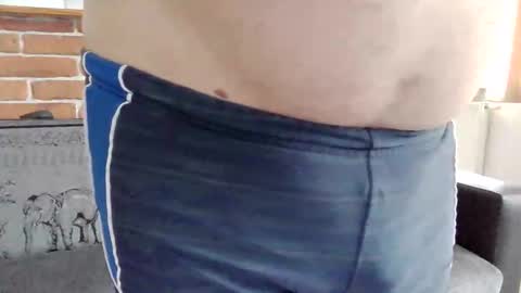 Snapshot of komputer123456789 chatting on May 2026 07:02:02 AM Bogdan online show from May 2026 07:02:02 AM