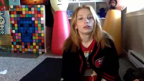 Snapshot of konniefirst chatting on March 2026 12:45:01 AM Konnie online show from March 2026 12:45:01 AM