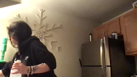 Snapshot of konniefirst chatting on March 2026 07:25:02 AM Konnie online show from March 2026 07:25:02 AM