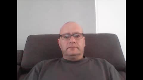 konsty17 online show from November 2025 02:44:01 AM