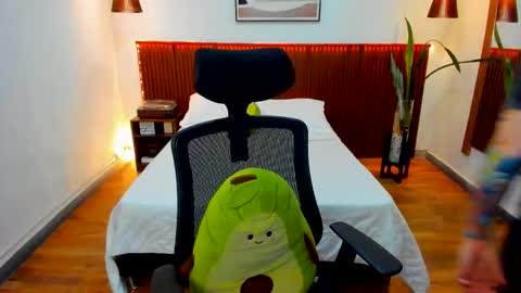 Snapshot of kora_shadow chatting on March 2026 09:21:02 PM Kora Shadow online show from March 2026 09:21:02 PM