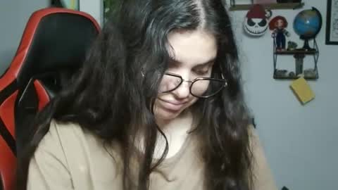 Karoll online show from February 2025 02:12:02 AM