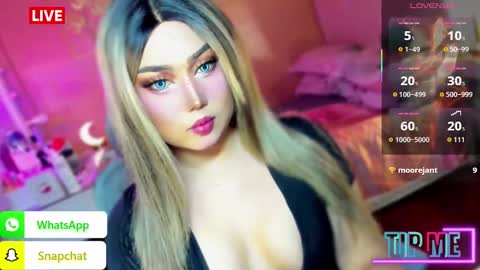 Snapshot of koreandollts chatting on October 2025 01:51:02 AM MISS ALICIA online show from October 2025 01:51:02 AM