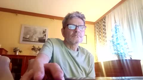 Korek online show from December 2024 01:26:01 AM