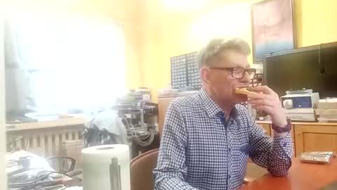 Korek online show from March 2025 02:12:02 PM