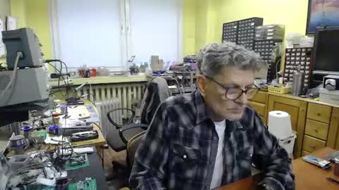 Korek online show from October 2025 03:31:02 PM