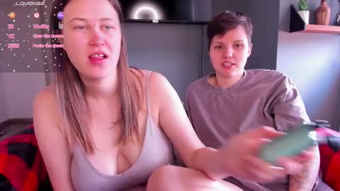 Twiix online show from February 2026 04:33:01 PM