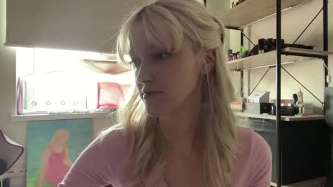 Snapshot of kortneyhiedeman chatting on June 2026 02:45:01 PM Ariela online show from June 2026 02:45:01 PM
